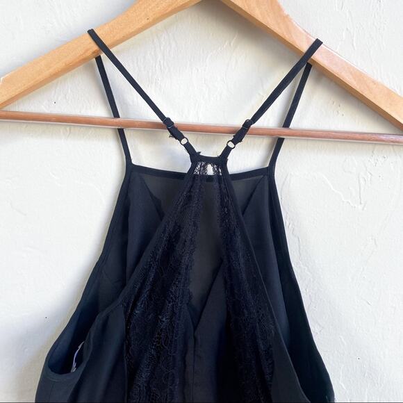 BCBGeneration Black Lace Halter‎ Chiffon Mini Dress - Picture 4 of 8